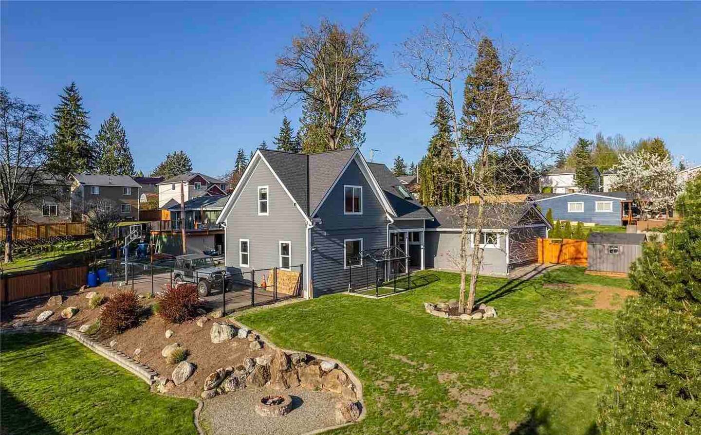 East Renton Room 1 — photo 8